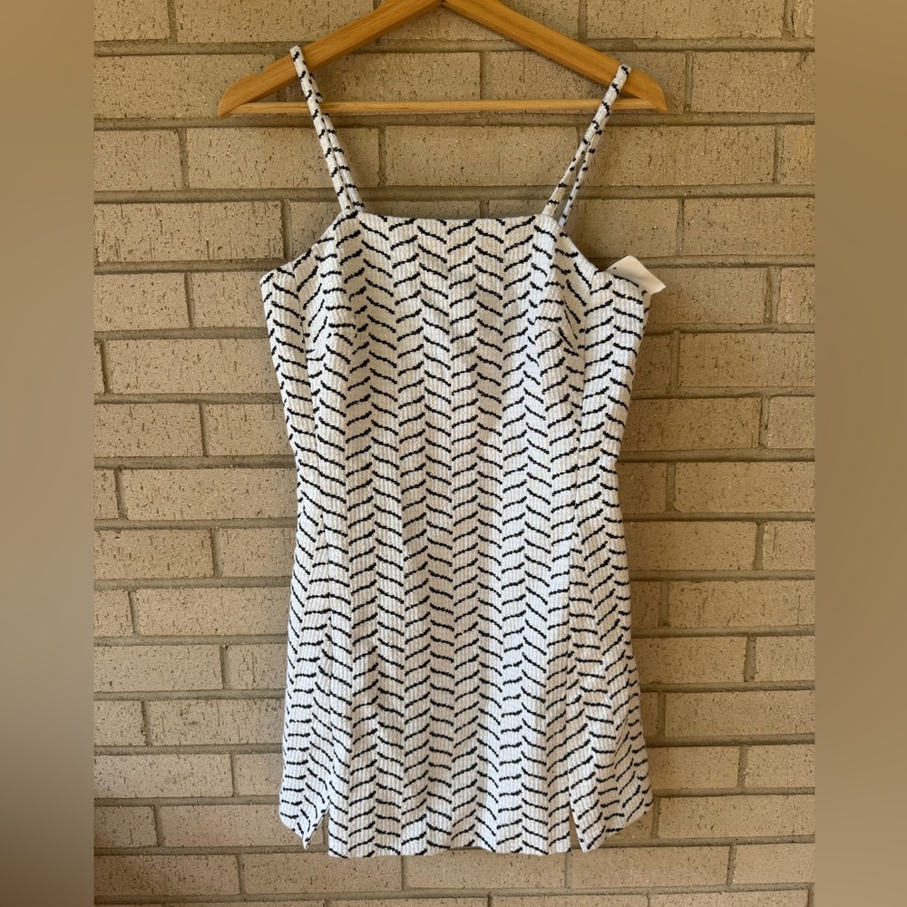 AYR White Black Jacquard Mini Dress Size 4 The Chick NWT